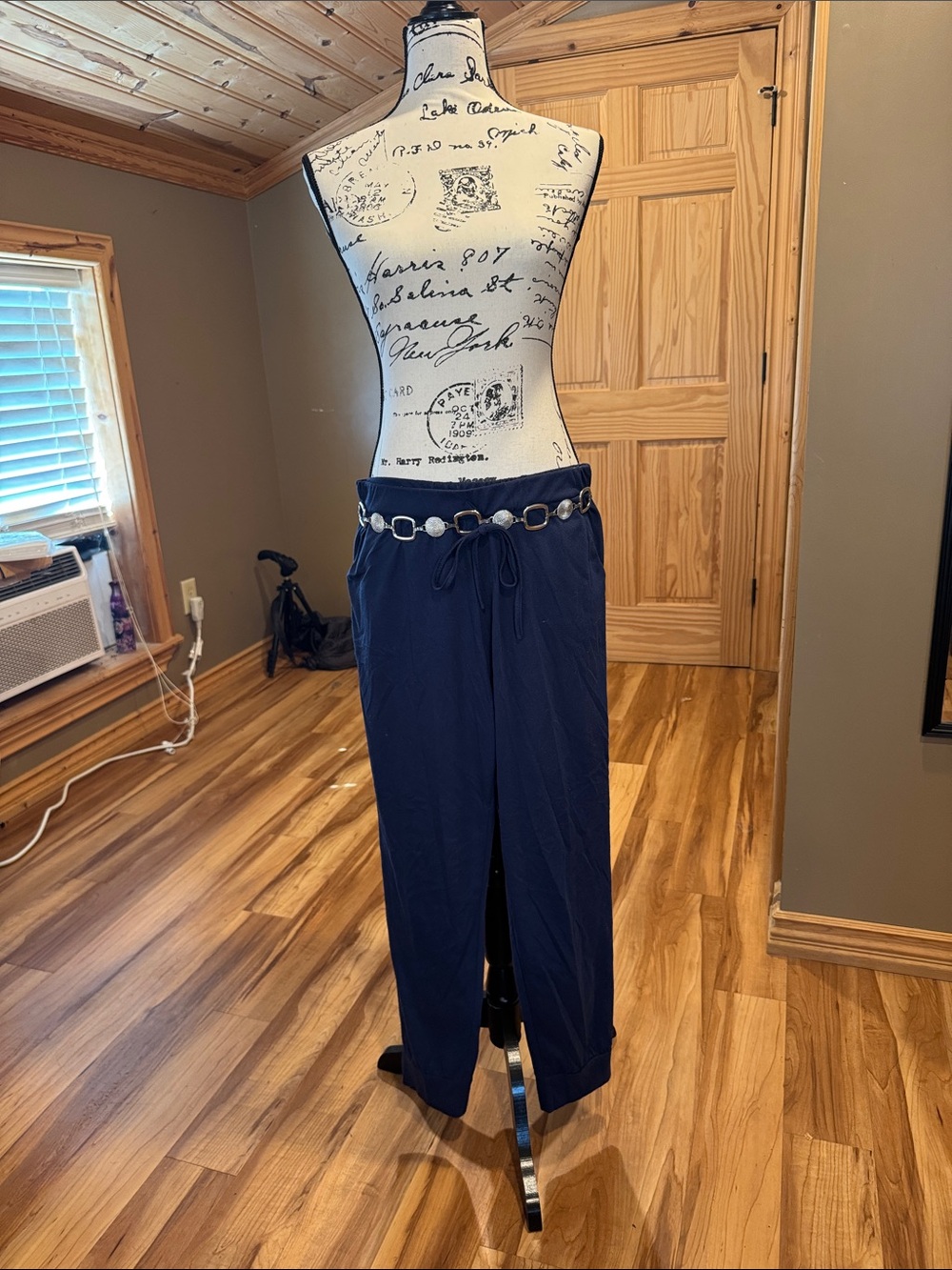 Amazon Navy slim-Leg Pull-On pant suit with top and bottom & pockets